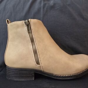 Elegant Tan Ankle Booties